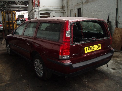 Photo 3 of: Volvo V70 TS