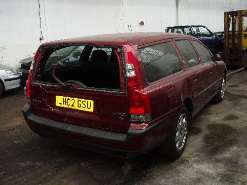 Photo 4 of: Volvo V70 TS